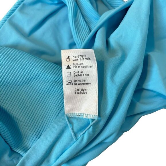 L* Space Bright Turquoise Ribbed V Cut Bikini Bottom Size XL - Picture 4 of 7